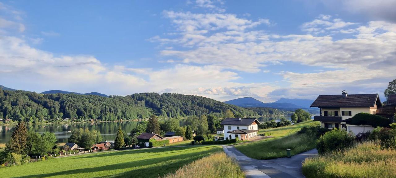 Ferienwohnung Wallersee 노이마르크트 암 발레르제 외부 사진